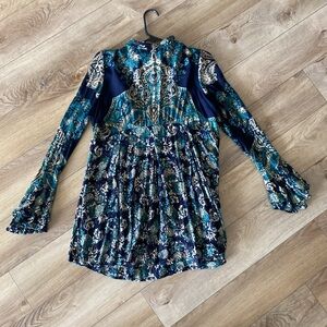Free People Lady Luck women’s printed tunic dress with split bell sleeves